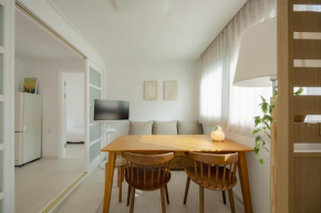 5 Min to 마포역, Easy Access to Hongdae, Airport Railroad and Bus - Foreigner only